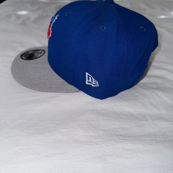 New Era Toronto Boue Jays Blue and Gray Snapback Cap - Picture 2 of 6